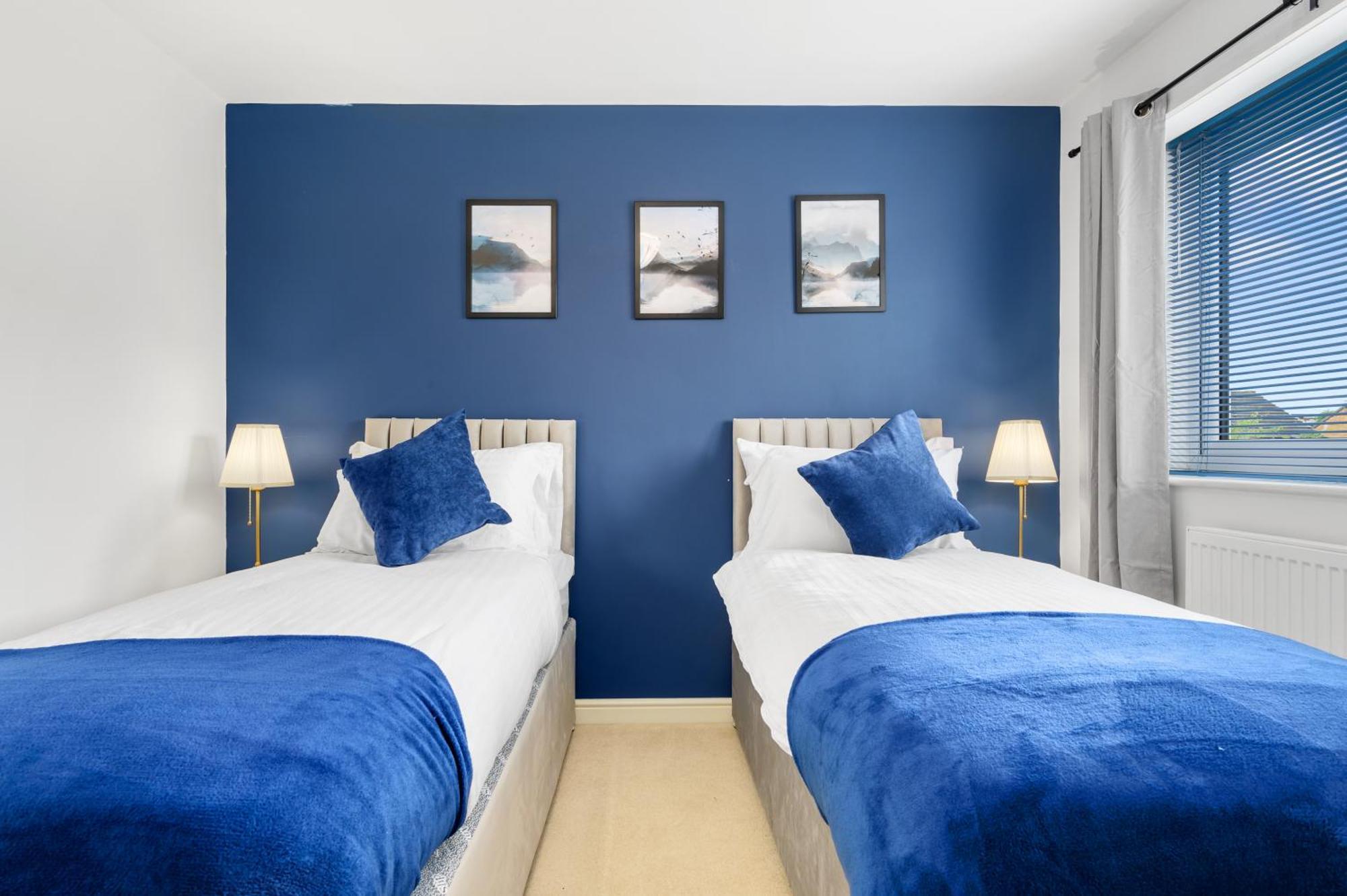 Comfy Stay 6Mins To Coop Live Arena, Etihad Stadium & City Centre With Wifi & Free Private Parking Manchester Exterior photo
