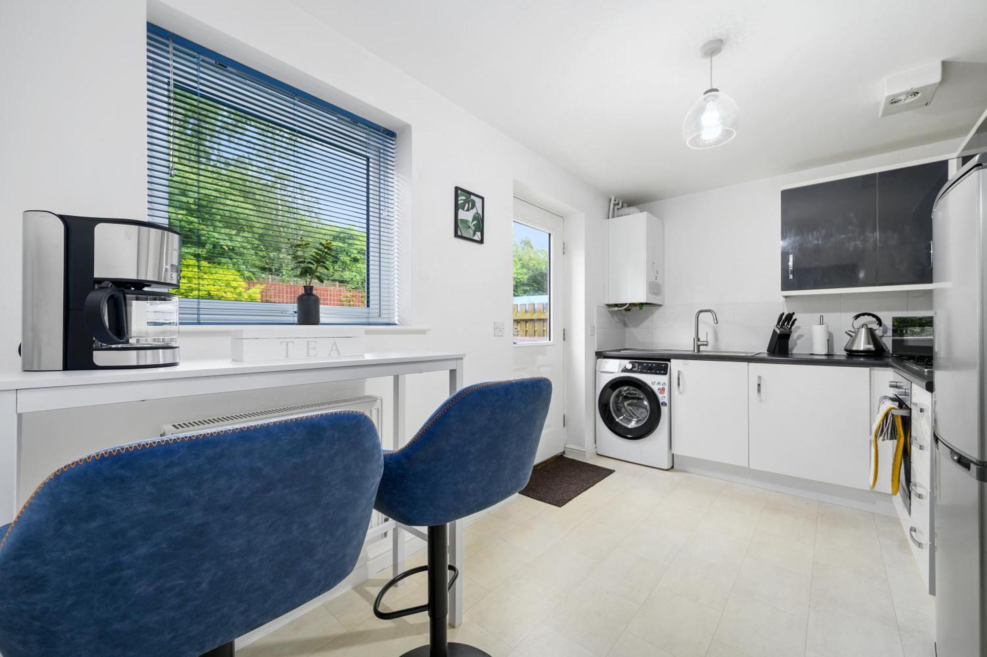 Comfy Stay 6Mins To Coop Live Arena, Etihad Stadium & City Centre With Wifi & Free Private Parking Manchester Exterior photo