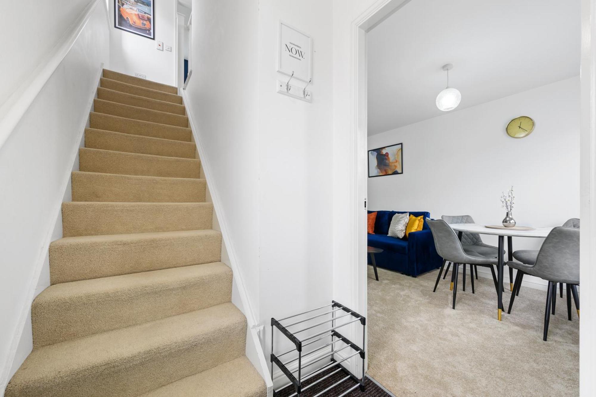 Comfy Stay 6Mins To Coop Live Arena, Etihad Stadium & City Centre With Wifi & Free Private Parking Manchester Exterior photo